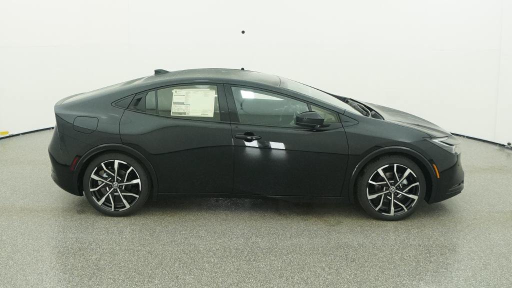New 2026 Toyota Prius Plug-In Hybrid w/ Limited Premium Package FWD image 33