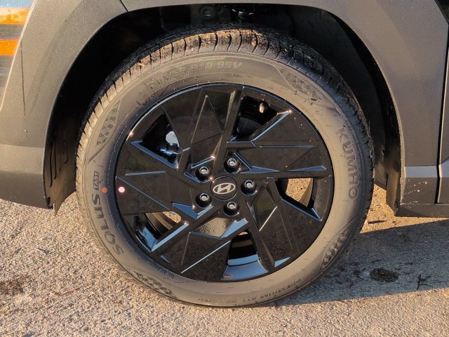 New 2027 Hyundai Kona SEL Sport FWD image 11