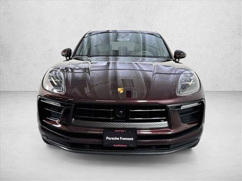 Certified 2026 Porsche Macan Turbo AWD/4WD image 6