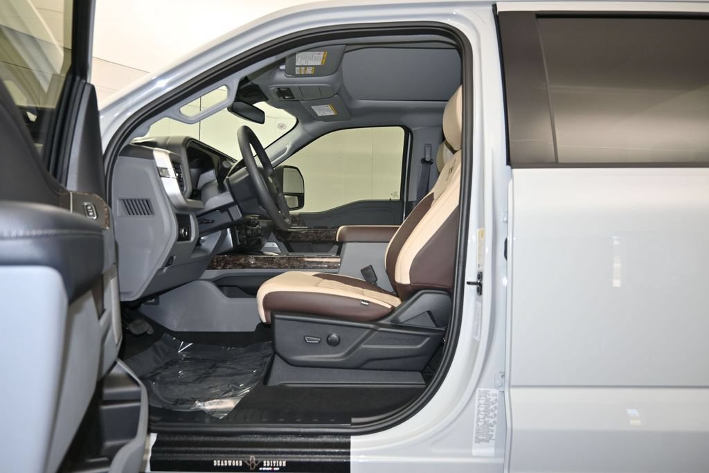 New 2026 Ford F250 XLT w/ XLT Premium Package AWD/4WD image 22