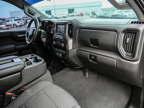 Used 2022 Chevrolet Silverado 1500 Custom Trail Boss AWD/4WD image 35