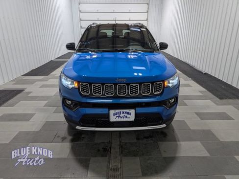 Used 2025 Jeep Compass Limited AWD/4WD image 6