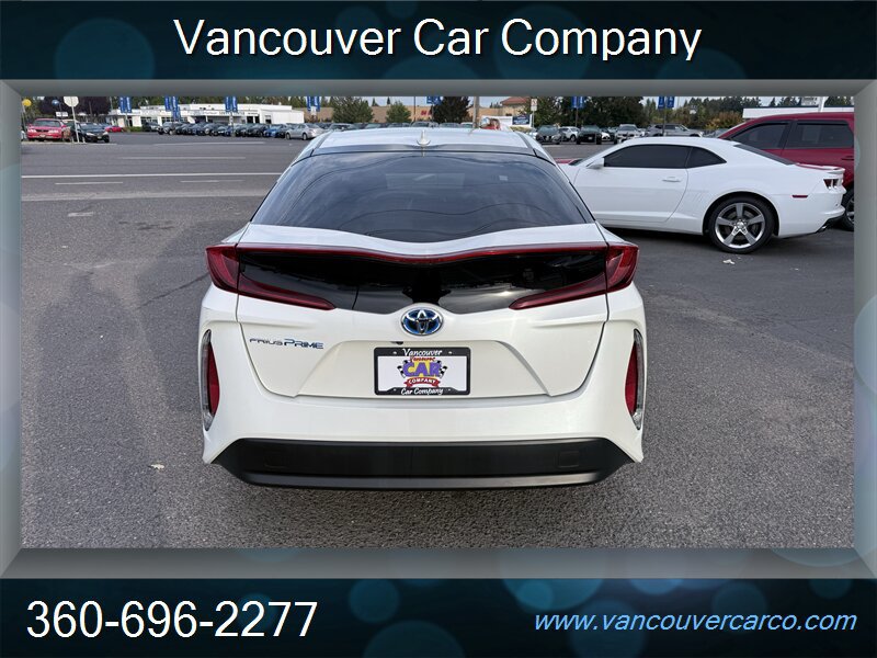 Used 2018 Toyota Prius Prime Plus FWD image 6