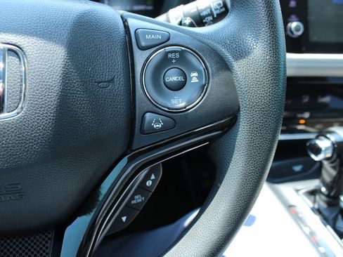 Used 2022 Honda HR-V EX image 34