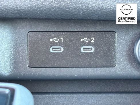 Certified 2025 Nissan Rogue SV FWD image 23
