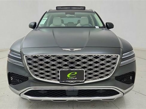 Used 2025 Genesis GV80 3.5T Prestige image 2