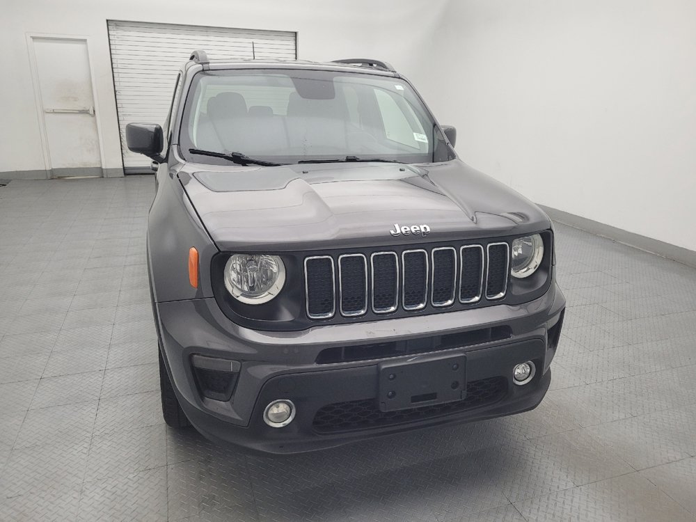 Used 2020 Jeep Renegade Latitude AWD/4WD image 14