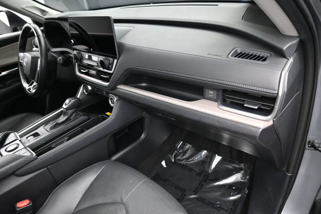 Used 2025 Toyota Grand Highlander AWD Hybrid image 49