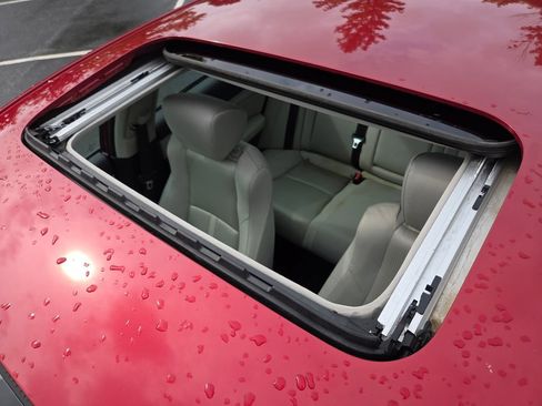 Certified 2018 Honda Accord EX image 4