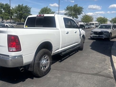 Used 2017 RAM 3500 SLT RWD image 1