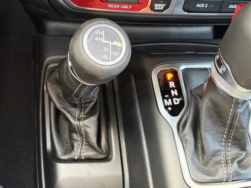 New 2026 Jeep Gladiator Rubicon AWD/4WD image 25