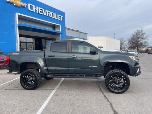 Used 2018 Chevrolet Colorado Z71 image 2