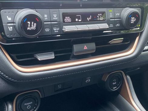 Used 2026 Toyota Grand Highlander AWD Hybrid image 28