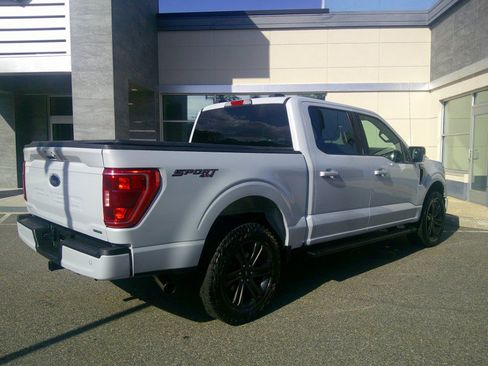 Used 2021 Ford F150 XLT w/ Equipment Group 302A High AWD/4WD image 4