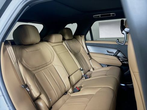 New 2026 Land Rover Range Rover Sport SE AWD/4WD image 25