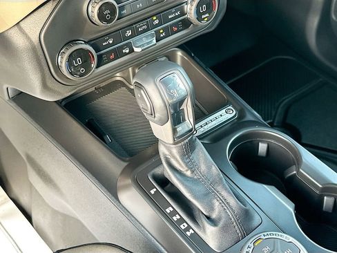 New 2025 Ford Bronco Big Bend image 17