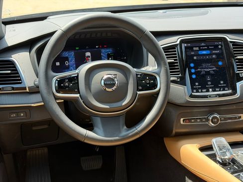 Certified 2024 Volvo XC90 T8 Ultimate w/ Protection Package Premier AWD/4WD image 14