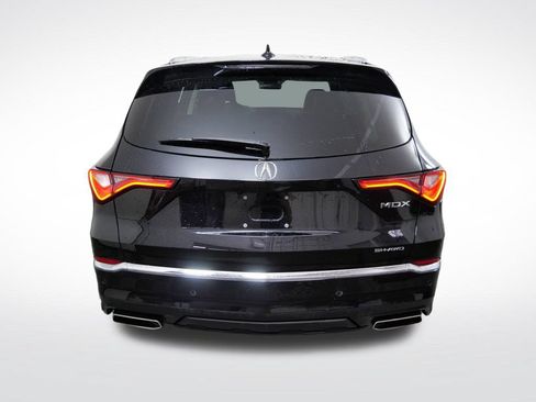 Used 2022 Acura MDX SH-AWD w/ Advance Package image 4