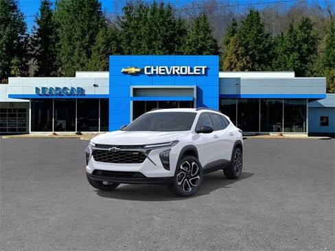 New 2025 Chevrolet Trax RS w/ Driver Confidence Package image 8