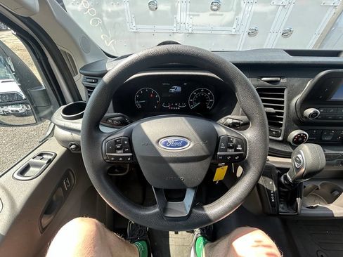 Used 2025 Ford Transit 250 Low Roof w/ Exterior Upgrade Package RWD image 18