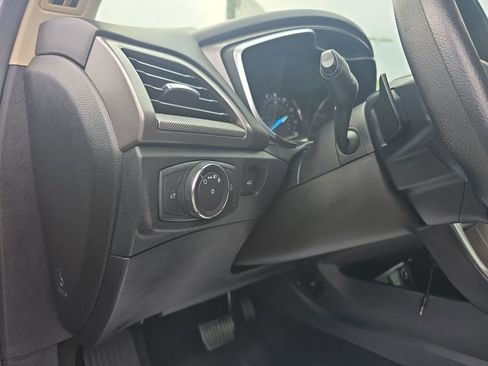 Used 2019 Ford Fusion SE AWD/4WD image 19