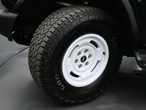 Used 2025 Ford Bronco Heritage Edition AWD/4WD image 22