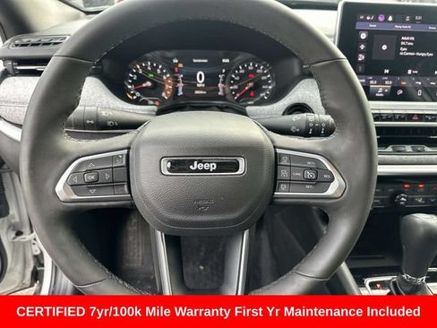 Used 2023 Jeep Compass Latitude w/ Sun and Sound Group AWD/4WD image 28