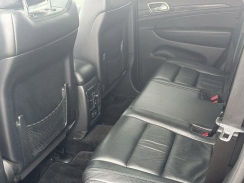 Used 2012 Jeep Grand Cherokee Laredo image 25