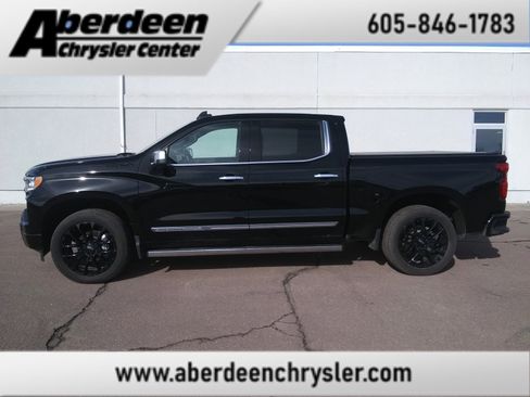 Used 2023 Chevrolet Silverado 1500 High Country w/ High Country Premium Package image 1