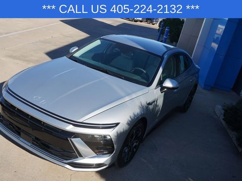 Used 2024 Hyundai Sonata SEL image 13