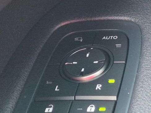 Used 2025 Lexus RX 350 FWD image 14