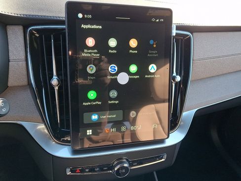 New 2026 Volvo XC90 B6 Plus w/ Protection Package Premier image 9