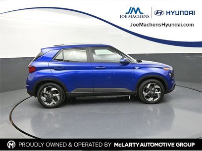 New 2025 Hyundai Venue SEL