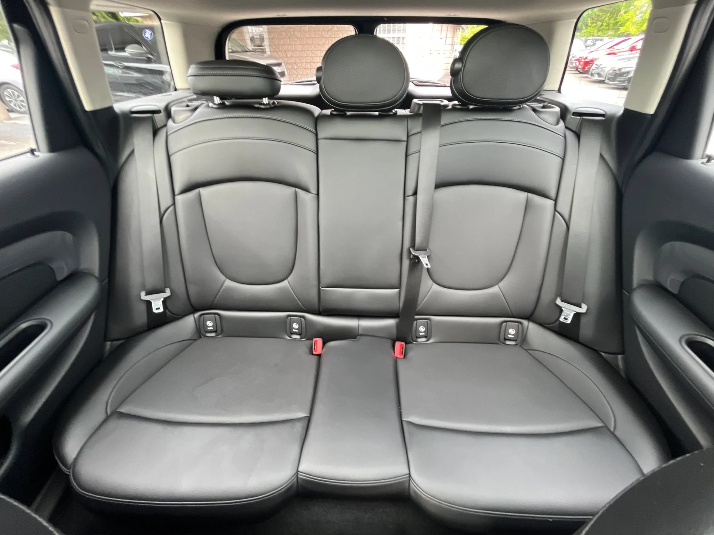 Used 2016 MINI Cooper Clubman S FWD image 15