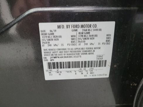 Used 2019 Ford Edge Titanium w/ Cold Weather Package AWD/4WD image 33