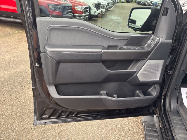 Used 2024 Ford F150 Lariat w/ Equipment Group 502A High AWD/4WD image 7