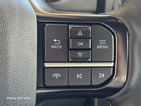 New 2026 Ford F250 Platinum w/ Tremor Off-Road Package image 31