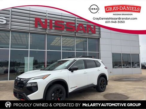 New 2026 Nissan Rogue SV AWD/4WD image 1