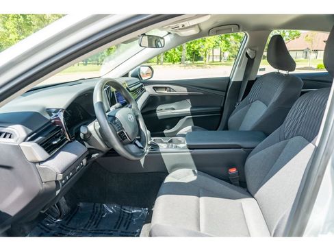 Used 2026 Toyota Camry LE FWD image 12