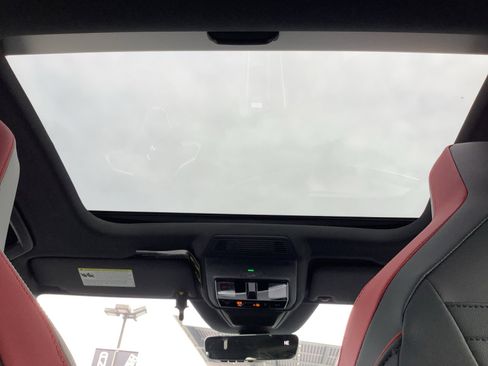 New 2026 Volkswagen GTI SE image 19