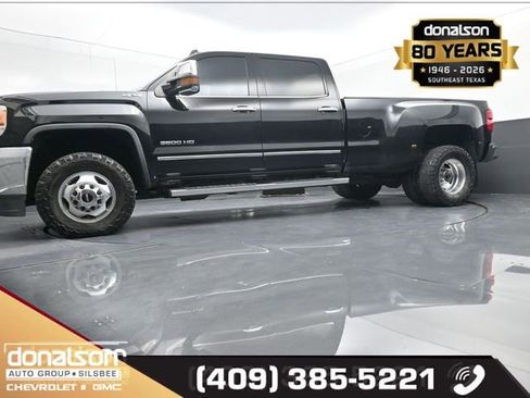 Used 2018 GMC Sierra 3500 SLT w/ Duramax Plus Package image 18