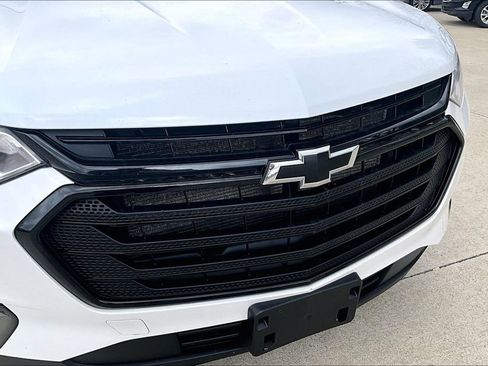 Used 2020 Chevrolet Traverse LT w/ LPO, Blackout Package AWD/4WD image 28