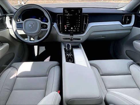 New 2026 Volvo XC60 T8 Ultra w/ Protection Package Premier image 7