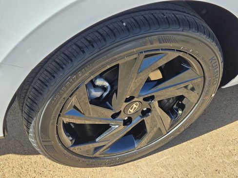 New 2026 Hyundai Elantra Sport image 5