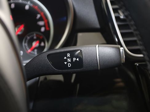 Used 2019 Mercedes-Benz GLS 550 4MATIC w/ Driver Assistance Package image 7