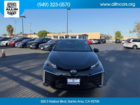 Used 2019 Toyota Mirai image 2