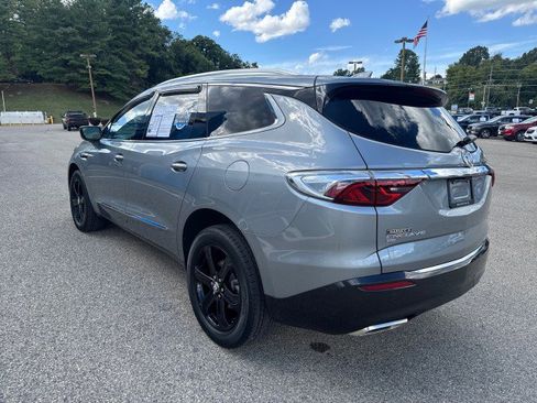 Used 2024 Buick Enclave Essence w/ Sport Touring Edition image 3