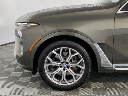 Certified 2023 BMW X7 xDrive40i w/ Climate Comfort Package image 9