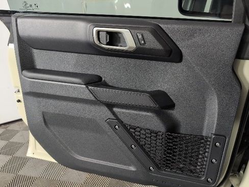 New 2025 Ford Bronco Outer Banks image 24