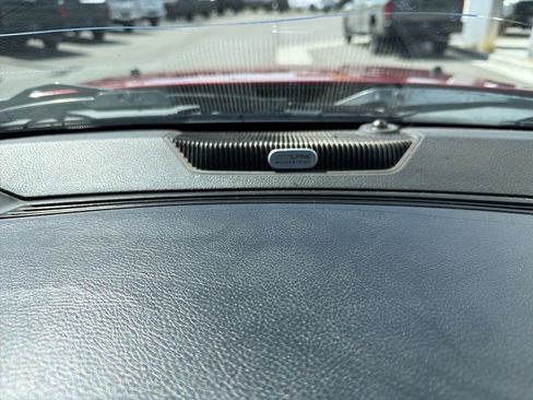 Used 2013 RAM 1500 Laramie w/ Convenience Group image 19